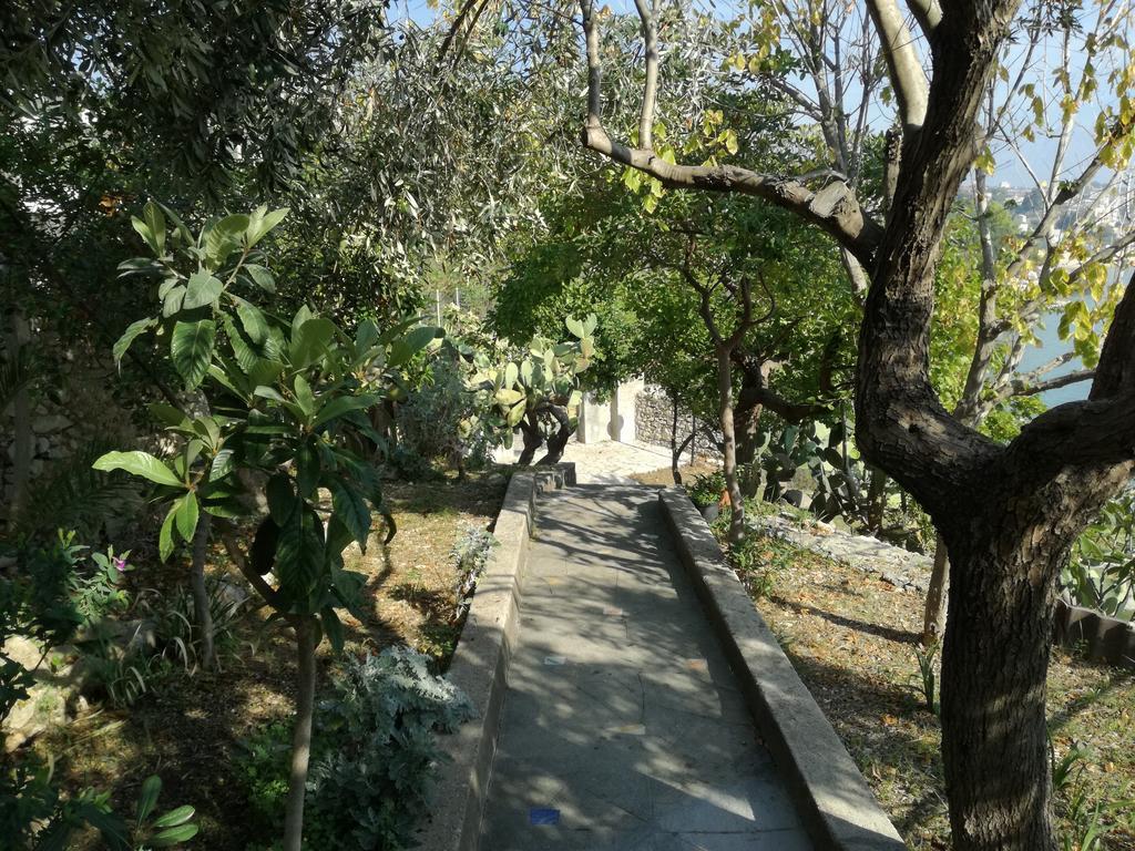Villa Ninetta-Isabella 加埃塔 外观 照片